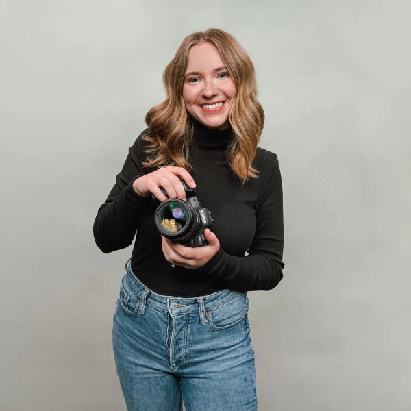 Caroline Gibson, photographer